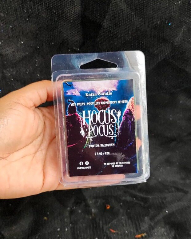 contenedor de concreto en forma de craneo