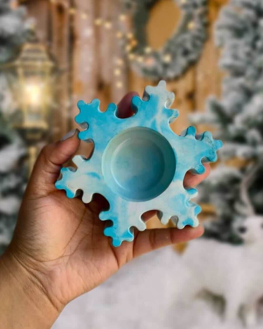 contenedor de concreto en forma de craneo